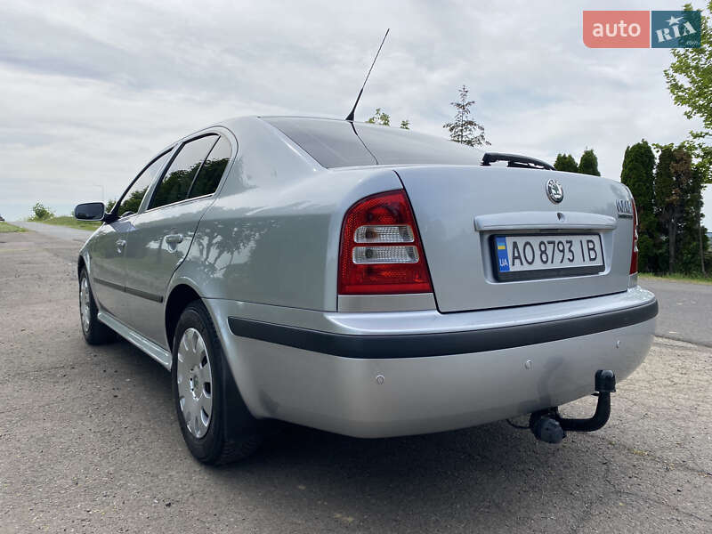 Лифтбек Skoda Octavia 2008 в Мукачево