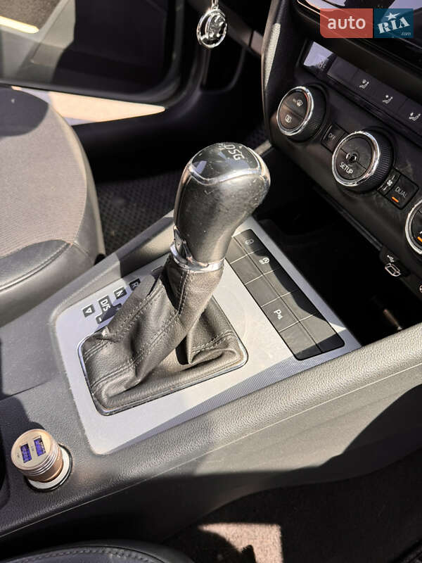 Лифтбек Skoda Octavia 2013 в Запорожье фото 22 Лифтбек Skoda Octavia 2013 в Запорожье