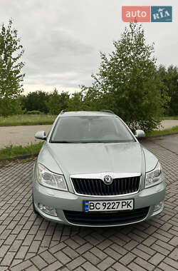 Универсал Skoda Octavia 2012 в Дрогобыче