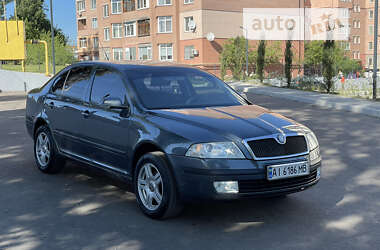 Лифтбек Skoda Octavia 2006 в Василькове