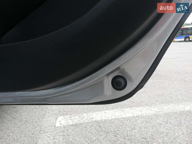 Универсал Skoda Octavia 2008 в Черновцах