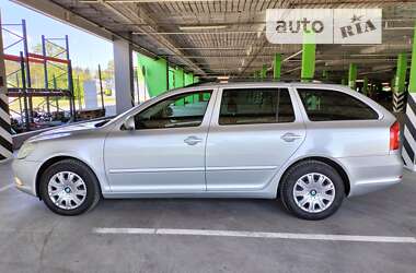 Универсал Skoda Octavia 2010 в Киеве