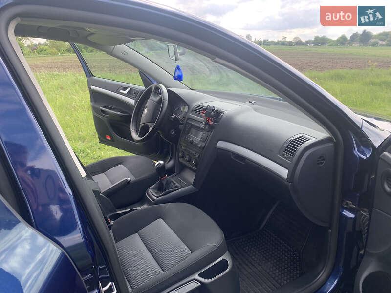 Універсал Skoda Octavia 2008 в Луцьку