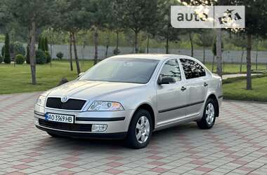 Ліфтбек Skoda Octavia 2006 в Іршаві