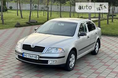 Ліфтбек Skoda Octavia 2006 в Іршаві