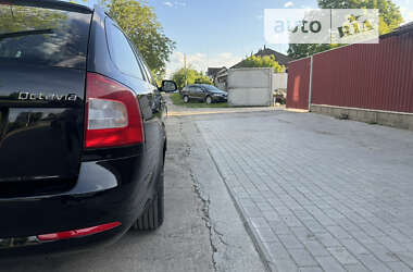 Универсал Skoda Octavia 2011 в Звенигородке