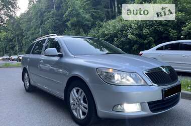 Універсал Skoda Octavia 2013 в Львові