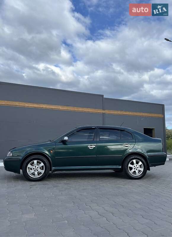Универсал Skoda Octavia 2000 в Желтых Водах