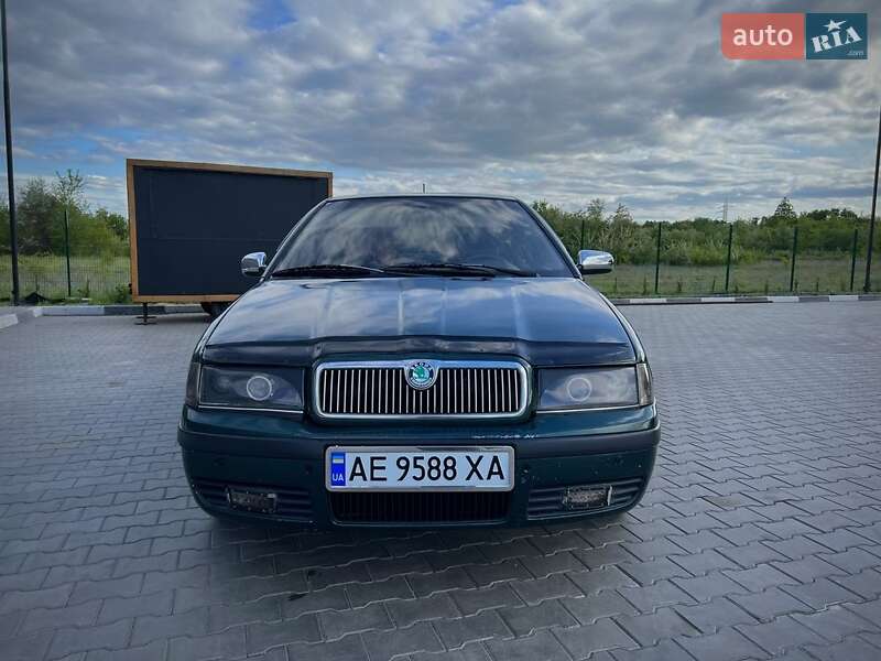 Универсал Skoda Octavia 2000 в Желтых Водах