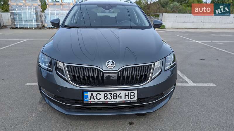Универсал Skoda Octavia 2017 в Ирпене