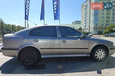 Лифтбек Skoda Octavia 2006 в Полтаве