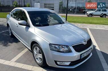 Лифтбек Skoda Octavia 2013 в 