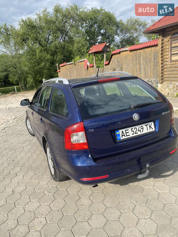 Универсал Skoda Octavia 2010 в Днепре