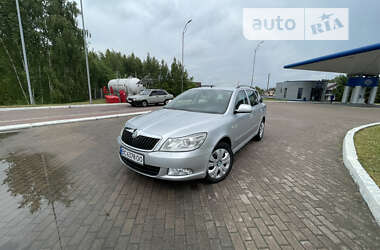 Универсал Skoda Octavia 2010 в Стрые