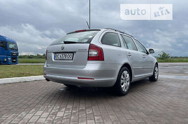 Универсал Skoda Octavia 2010 в Стрые