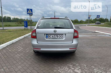 Универсал Skoda Octavia 2010 в Стрые