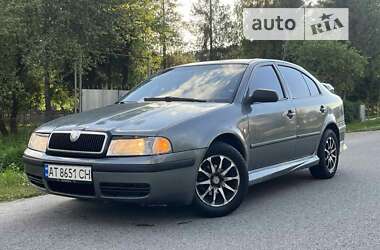 Ліфтбек Skoda Octavia 2002 в Турці