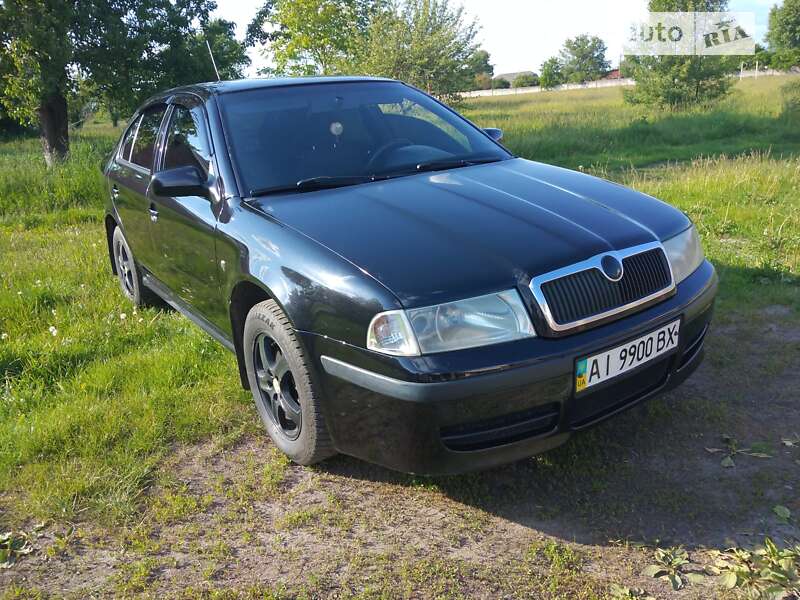 Лифтбек Skoda Octavia 2006 в Макарове