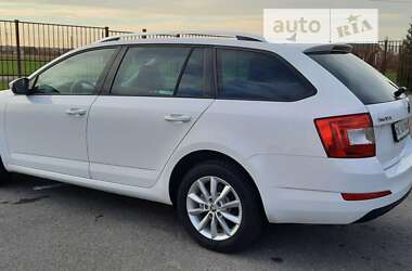 Универсал Skoda Octavia 2013 в Луцке