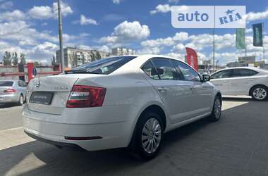 Лифтбек Skoda Octavia 2017 в Киеве