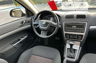 Лифтбек Skoda Octavia 2011 в Луцке