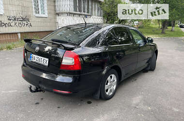 Лифтбек Skoda Octavia 2010 в Киеве