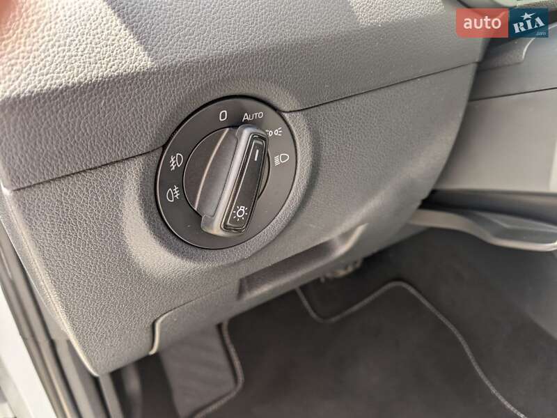 Універсал Skoda Octavia 2017 в Ужгороді