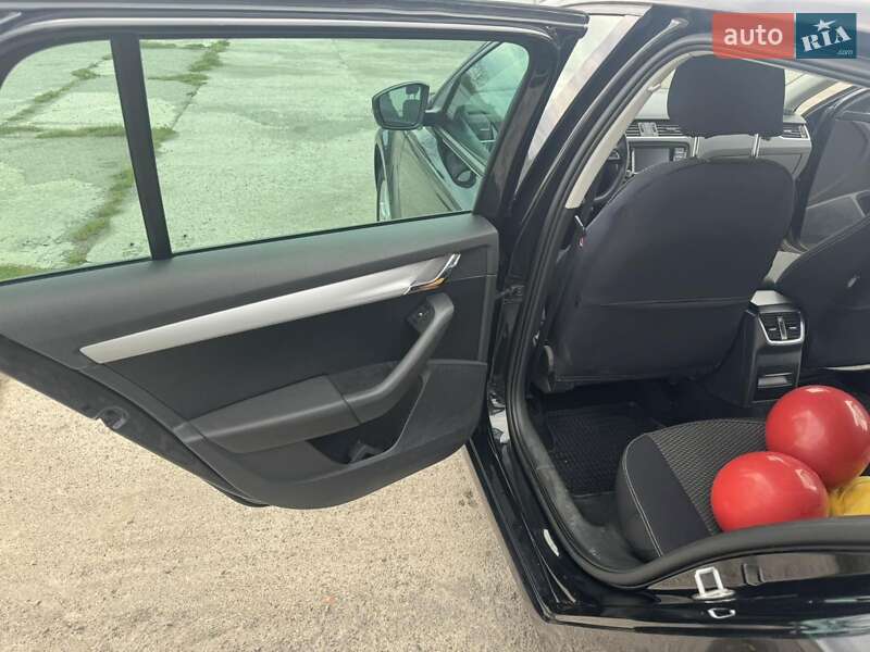 Універсал Skoda Octavia 2016 в Вінниці