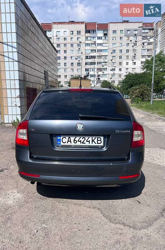 Универсал Skoda Octavia 2009 в Черкассах