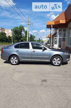 Лифтбек Skoda Octavia 2011 в Кропивницком