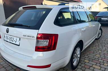 Універсал Skoda Octavia 2016 в Дрогобичі