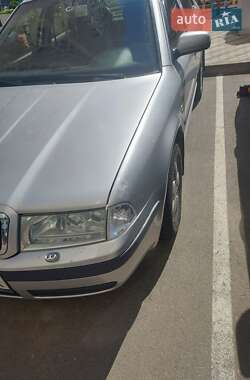Лифтбек Skoda Octavia 2006 в 