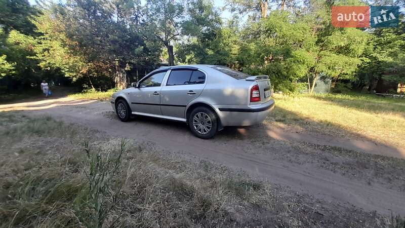 Ліфтбек Skoda Octavia 2004 в Кам'янському