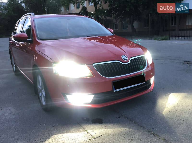 Универсал Skoda Octavia 2016 в Киеве