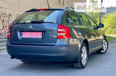 Універсал Skoda Octavia 2011 в Кременчуці