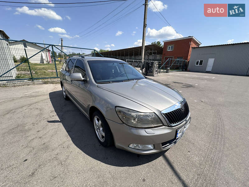 Універсал Skoda Octavia 2009 в Калинівці