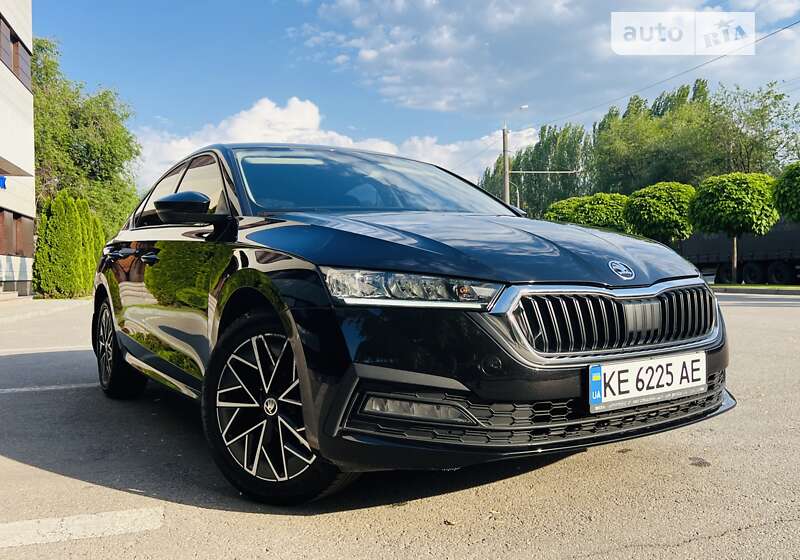 Ліфтбек Skoda Octavia 2020 в Дніпрі