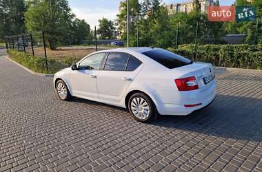 Лифтбек Skoda Octavia 2016 в Каменском