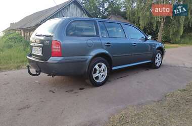 Универсал Skoda Octavia 2004 в 