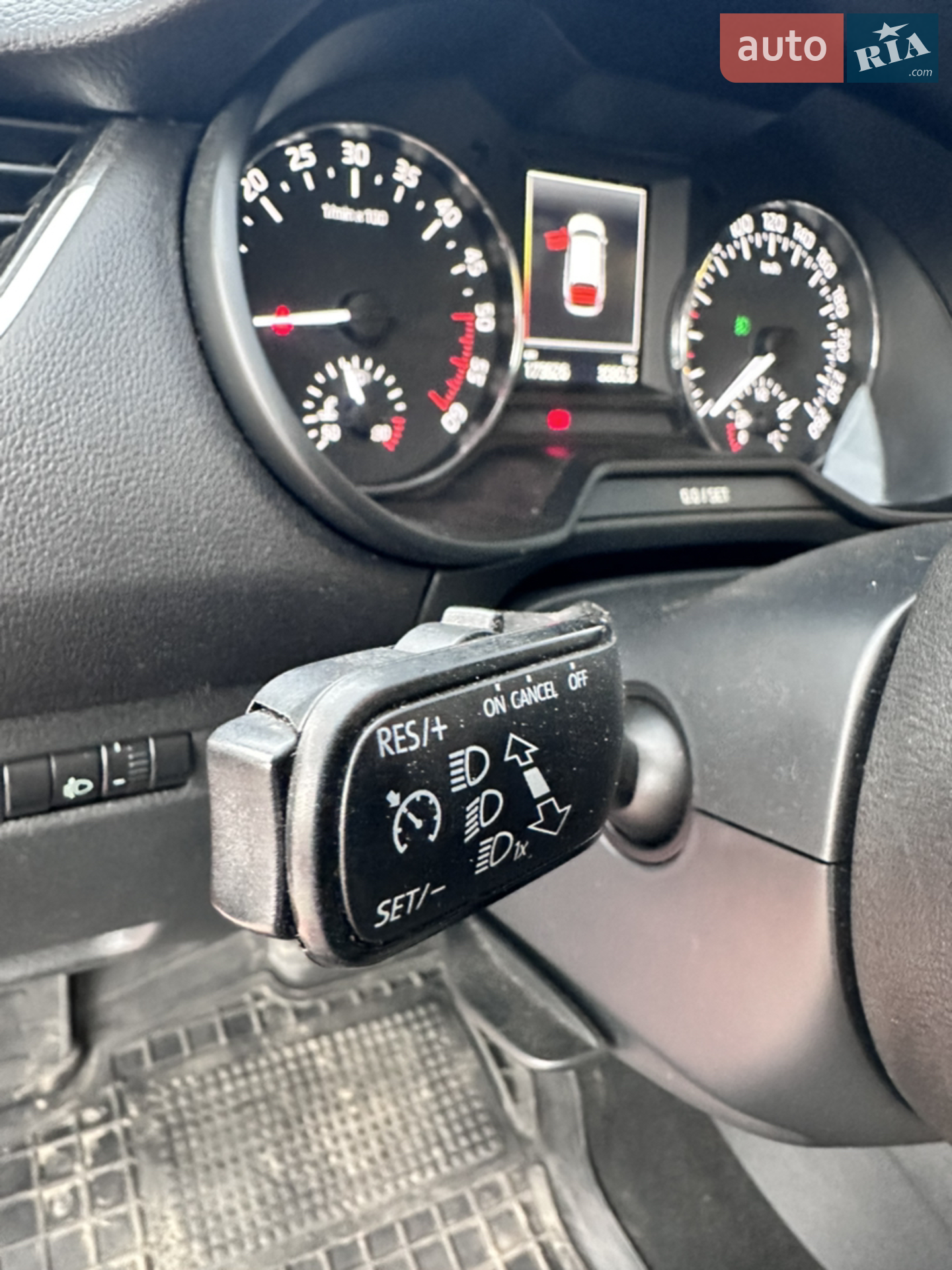 2014 Skoda Octavia - мініатюра 45