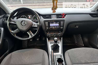 Универсал Skoda Octavia 2014 в Тростянце