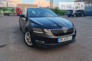 Универсал Skoda Octavia 2019 в Ровно