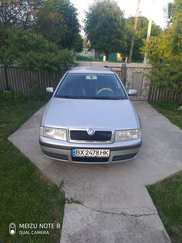 Универсал Skoda Octavia 2002 в Староконстантинове