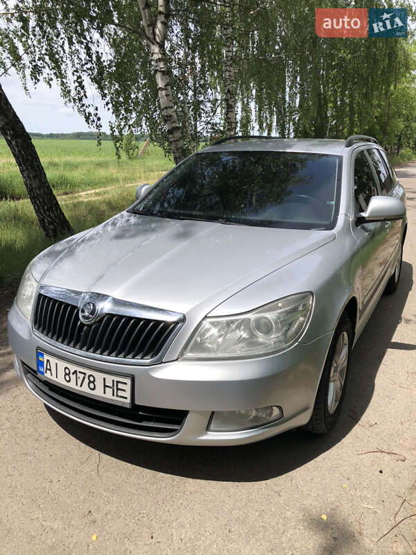 Универсал Skoda Octavia 2011 в Виннице