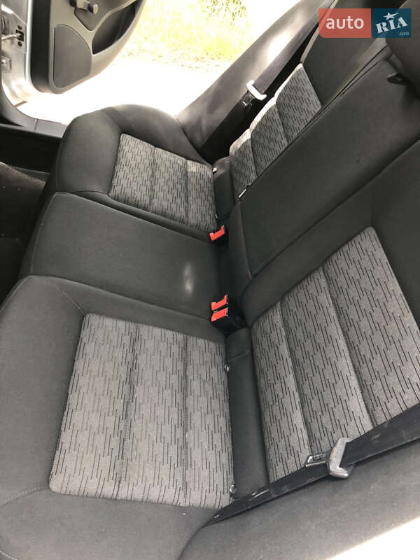Универсал Skoda Octavia 2011 в Виннице