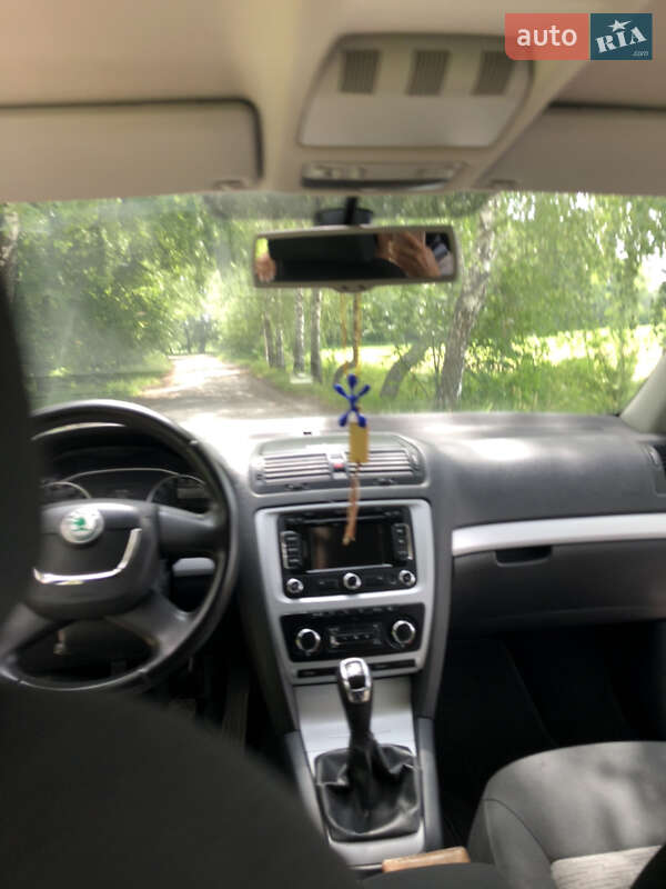 Универсал Skoda Octavia 2011 в Виннице