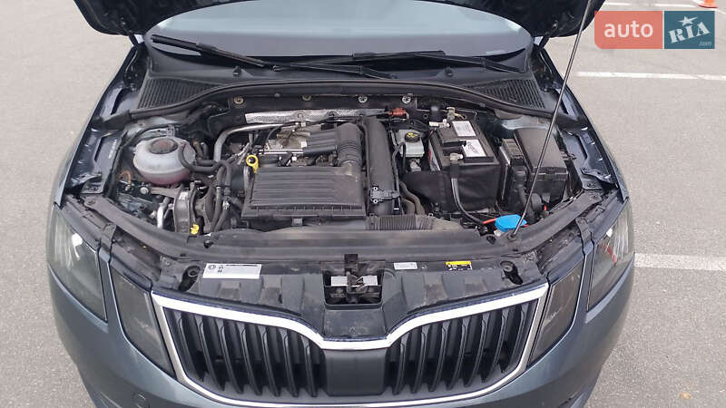 Лифтбек Skoda Octavia 2019 в Киеве