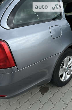 Універсал Skoda Octavia 2012 в 
