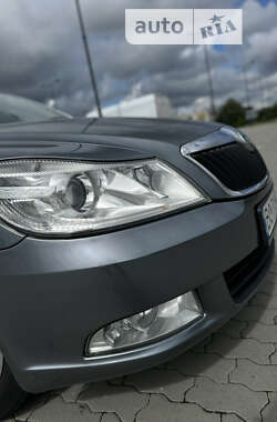 Універсал Skoda Octavia 2012 в 