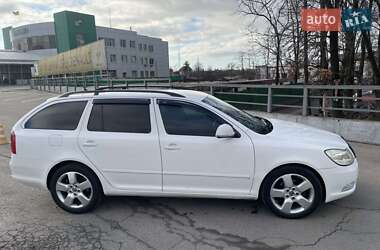 Универсал Skoda Octavia 2010 в Сквире